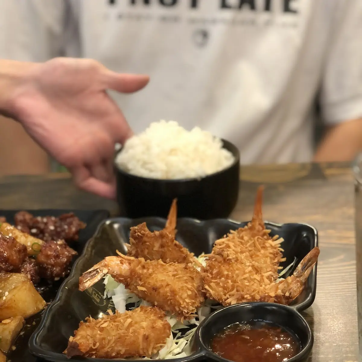 fried coconut shrimp 炸椰子虾